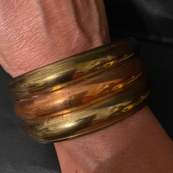 Vintage from India solid 3 shades of Brass Bracelet 1980s - Picture 2 of 7